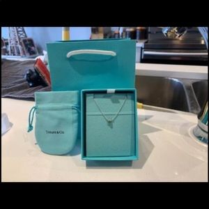 Tiffany colour by the yard necklace